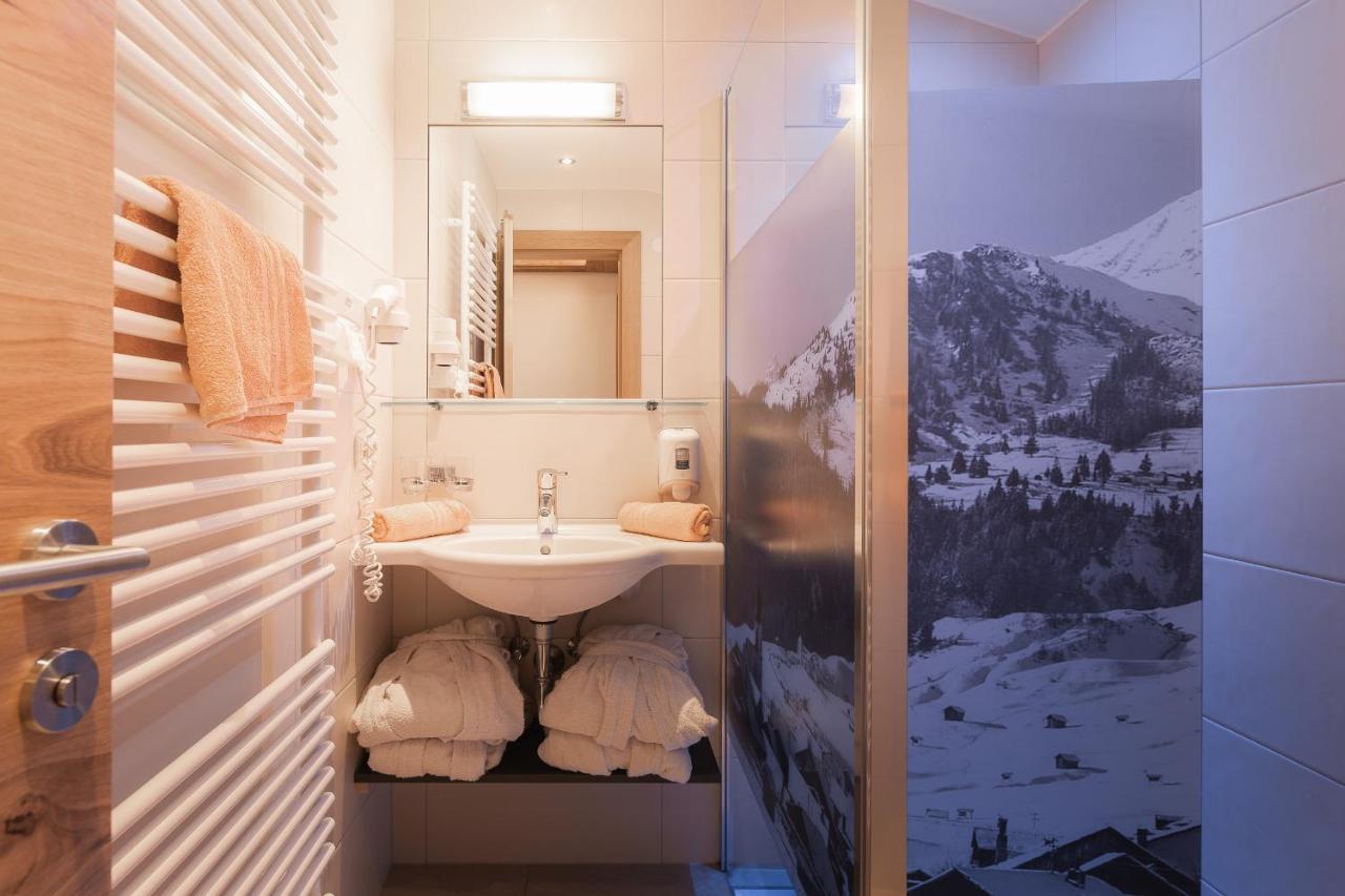 פיס Hotel Appartement Platzergasse מראה חיצוני תמונה